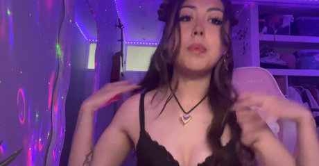 Angelic Lofi ASMR on onlyfans