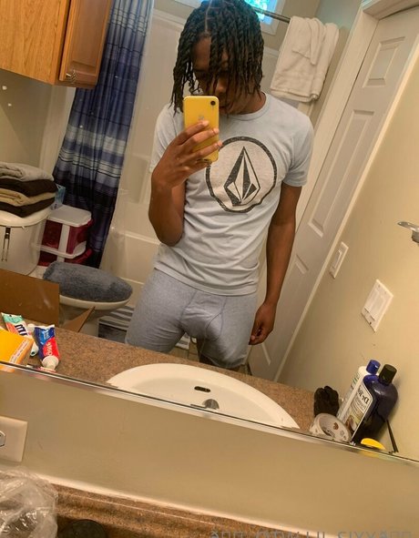 officialotwlilsixx leaks onlyfans