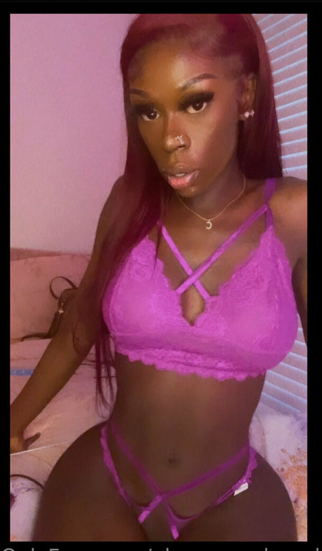 glamazonchanelr onlyfans picture