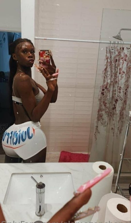 glamazonchanelr onlyfans model photo