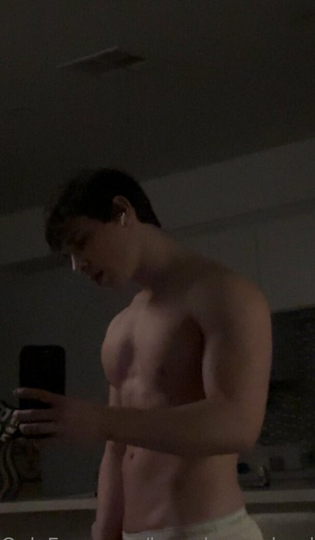 brandonrowlandx onlyfans keak