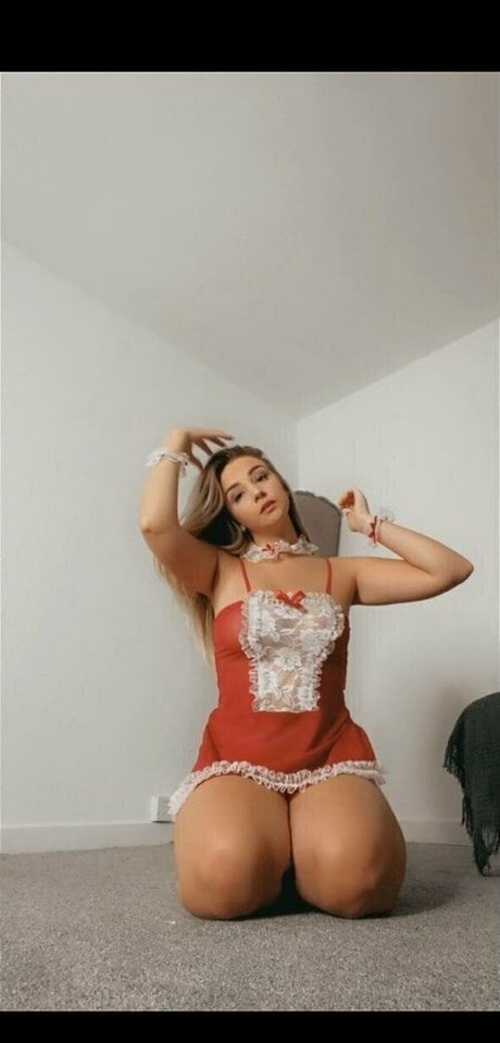 alissaquinn onlyfans model