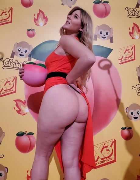 freehoney onlyfans explicit content