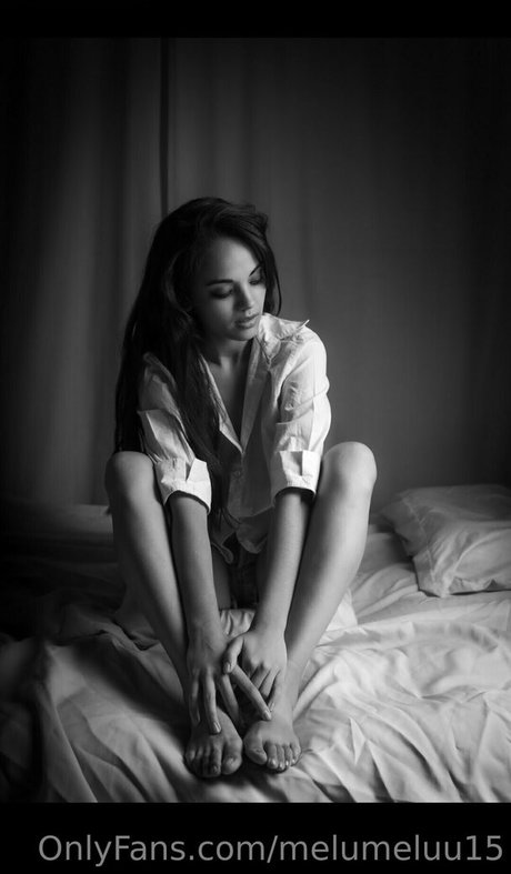 melumeluu15 sexy onlyfans