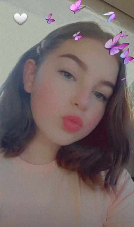 valya_ onlyfans fotos