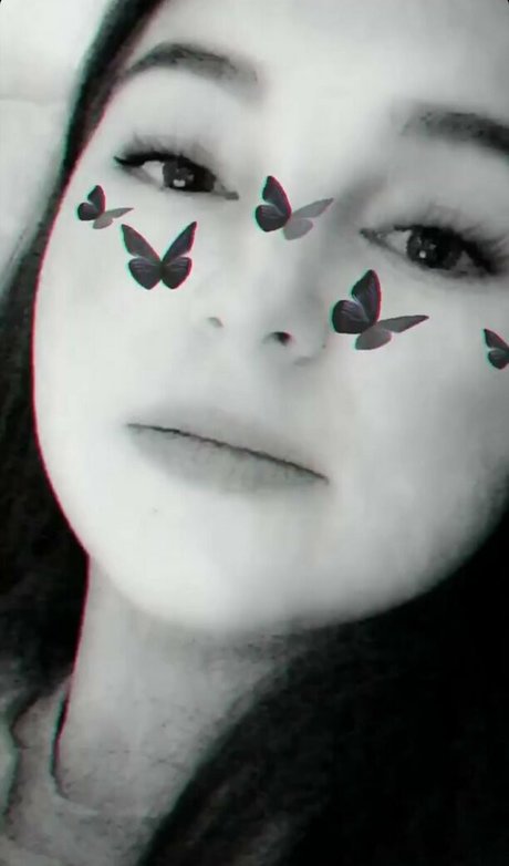 valya_ onlyfans naked pics