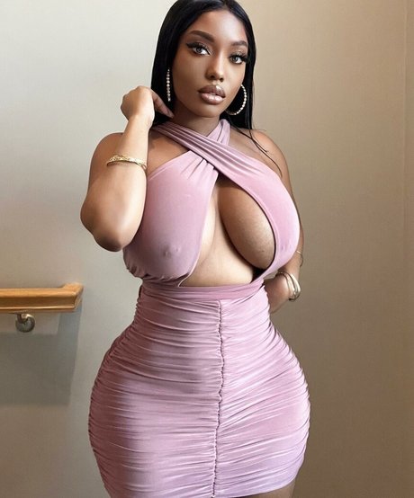 Mswandaxo only fans photos