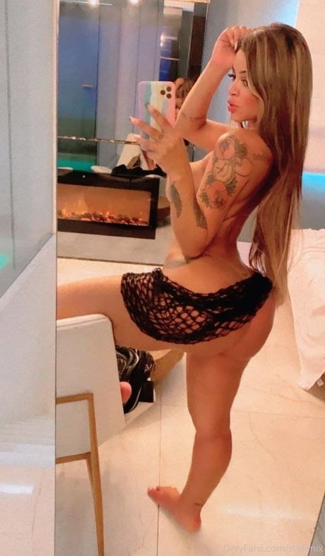 Stephanie Silveira onlyfans leake