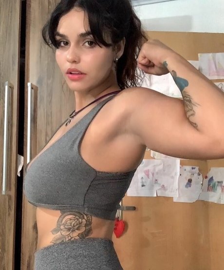 Robertinha nude porn onlyfans