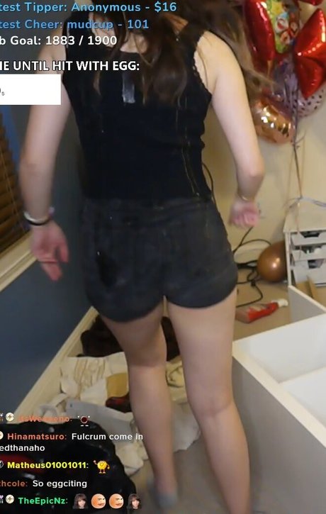 ExtraEmily onlyfans topless