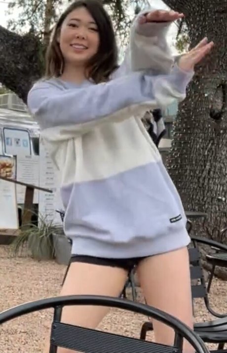 ExtraEmily onlyfans leak