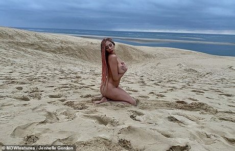 Jennelle Gordon porn leaked onlyfans