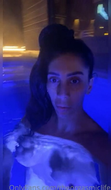 Jennelle Gordon onlyfans nude photos