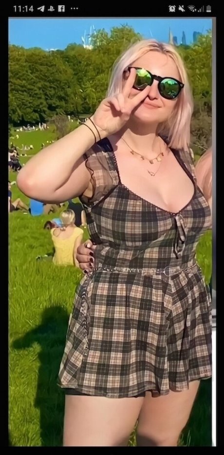 saggy tits onlyfans sexy nude candids