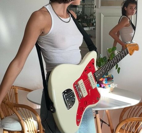 Bec Lauder onlyfans leaks