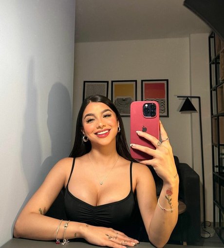 Valeria Carruyo xxx only fans