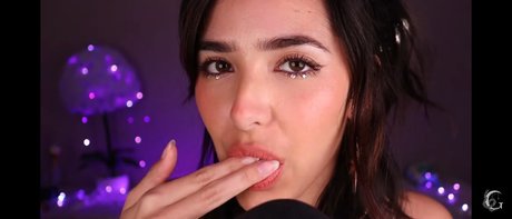 ASMR Glow onlyfans leaked nude