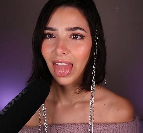 ASMR Glow leaked onlyfans