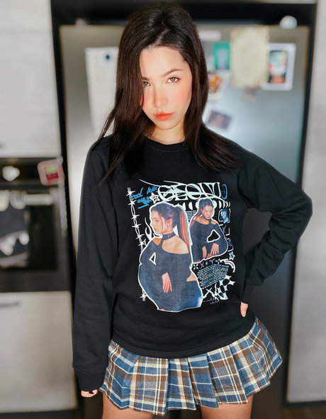 ASMR Glow onlyfans leaka