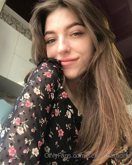 alisa blanche ass onlyfans