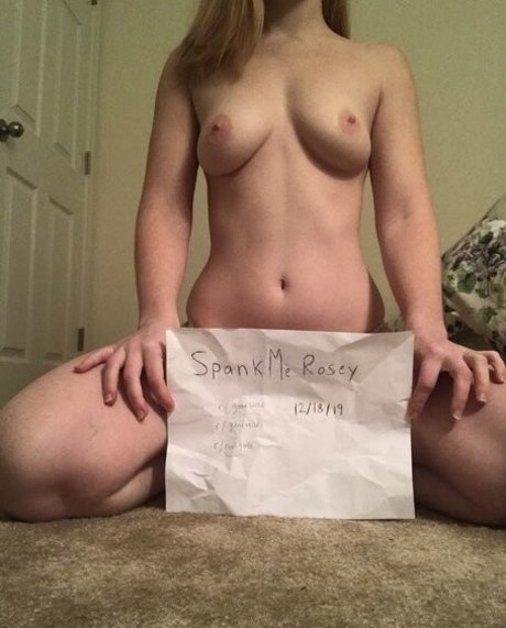 Spankmerosey onlyfans model