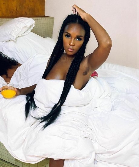 Janelle Monae onlyfans leakes