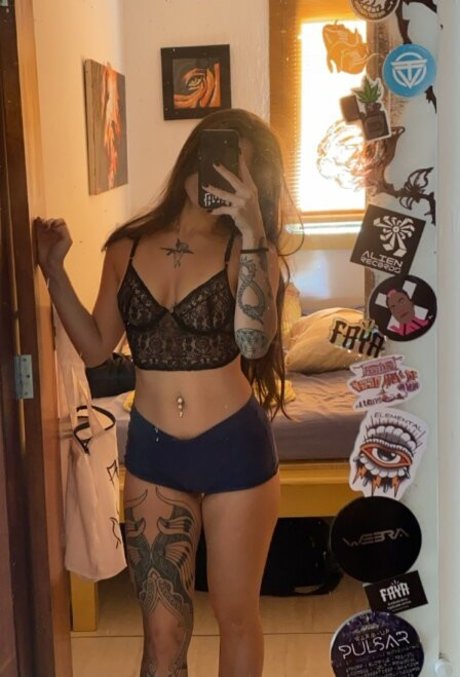 Giovanna Aguiar onlyfans pictures