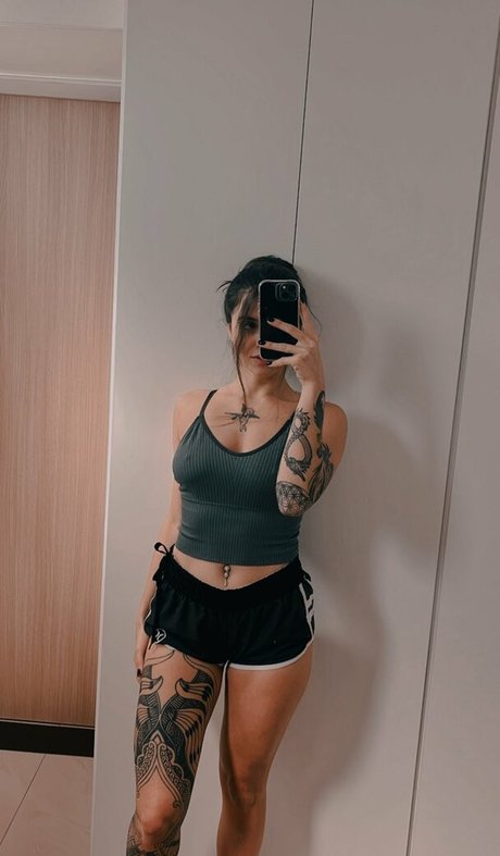 Giovanna Aguiar onlyfans pics nude