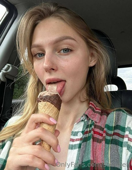 sofialien onlyfans nudes leak