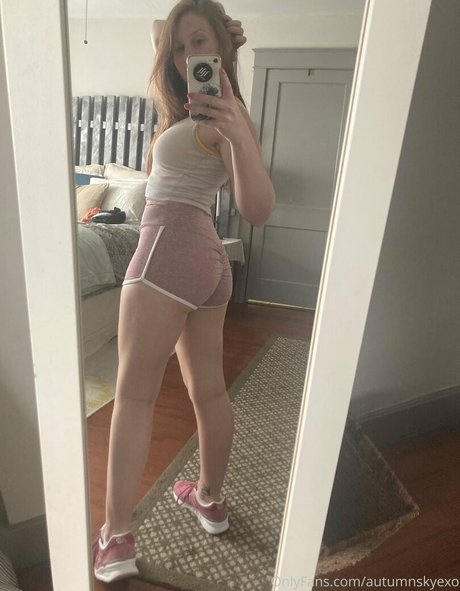 autumnskyexo onlyfans nude pics