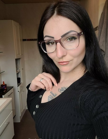 cheeky charlotte only fans leaks