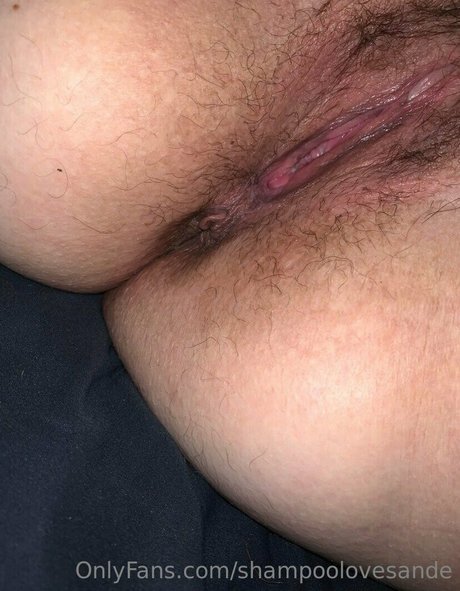 shampoolovesande onlyfans topless