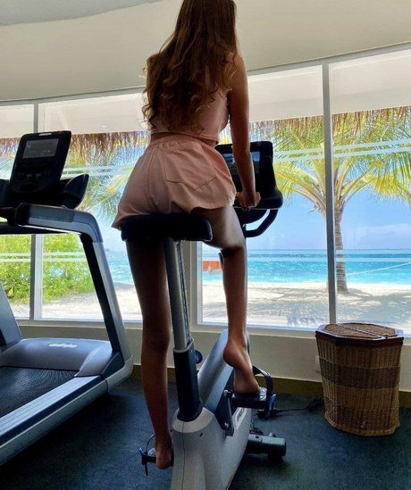 Stefania Deriabina onlyfans naked