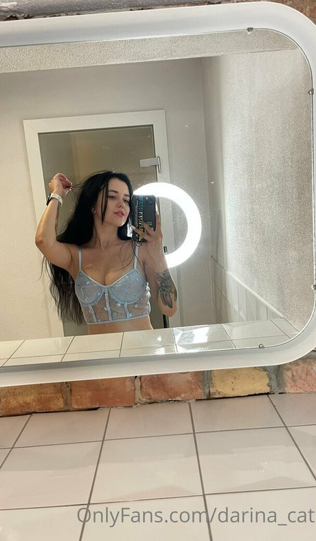 darina cat only fans pic