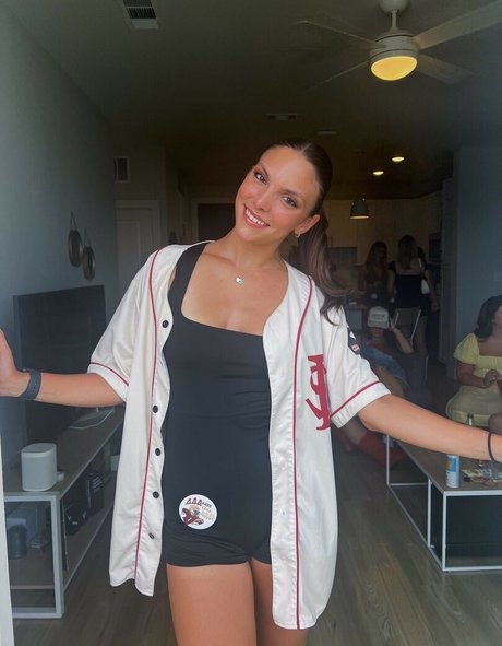 Jackie Aron onlyfans leak naked