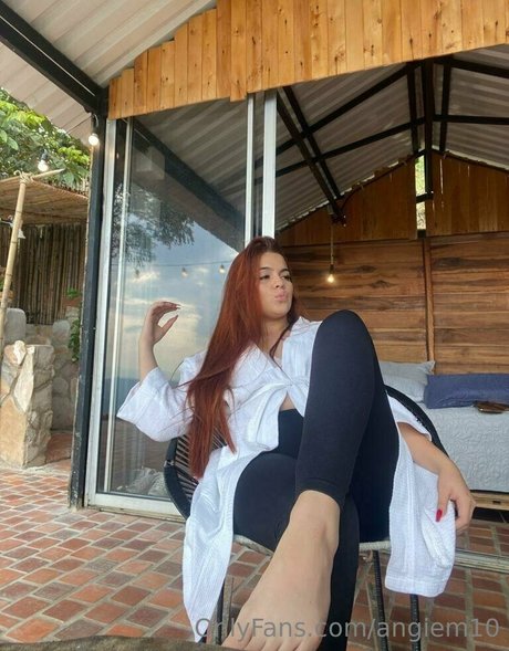 angiem10 onlyfans.