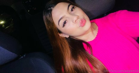 angiem10 onlyfans fotos