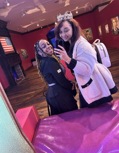 JazzyGuns onlyfans keak