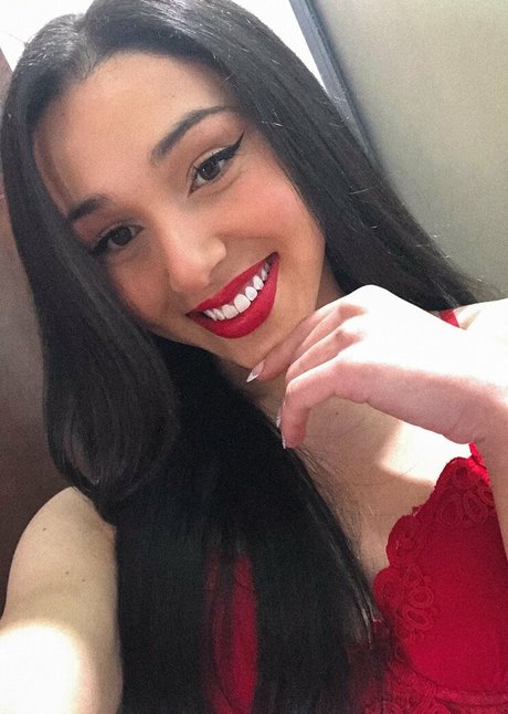 Luana Moraes onlyfans leak fuck