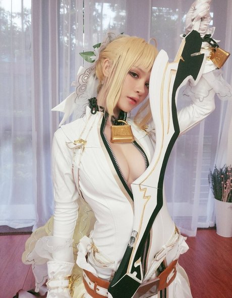 rissoft_ onlyfans strip