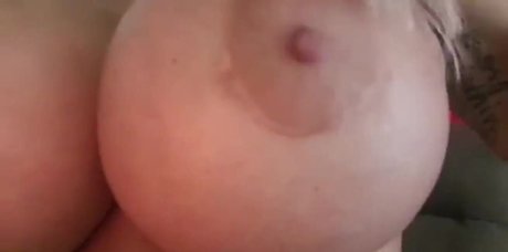 Kristhin Gomez onlyfans nude leak