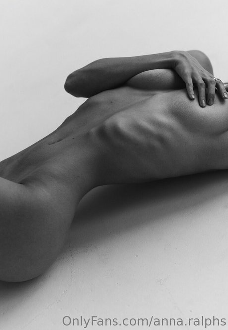 latina onlyfans free sexy pic