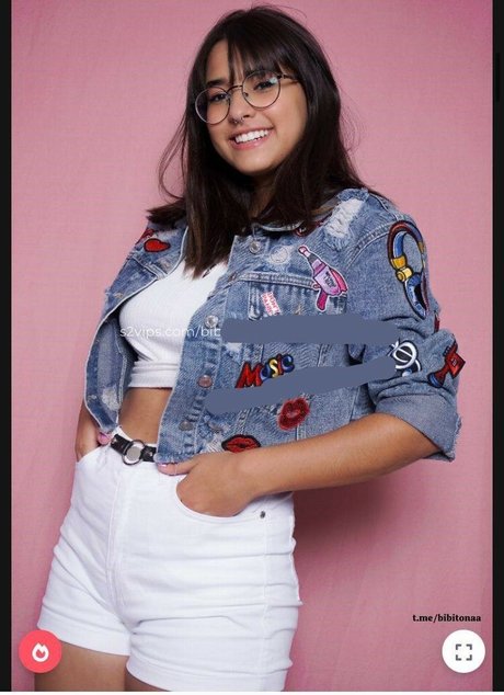 Bibivitona onlyfans striptease