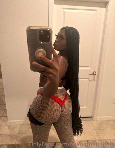 bulmathabaddie  candids