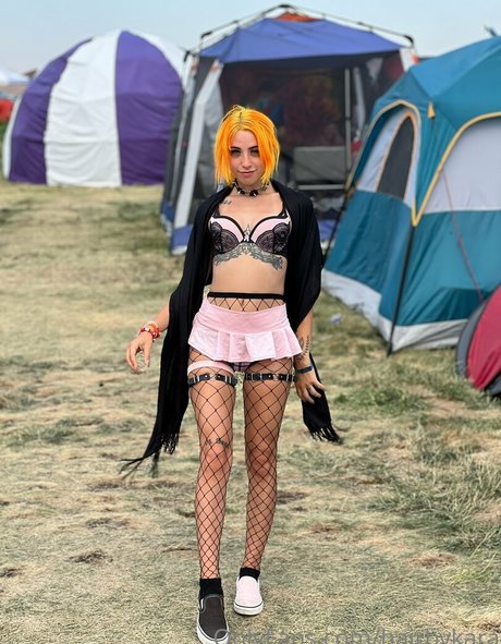 blonde male onlyfans sexy xxx pics