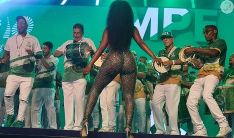 Iza Cantora onlyfans leak nude