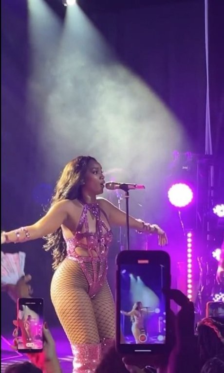 Iza Cantora sex tape onlyfans