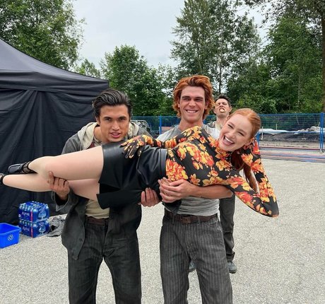 chubby latina teen onlyfans xxx candids