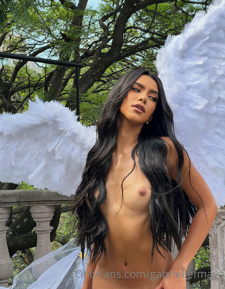Gabrielle Maya onlyfans leaked pics