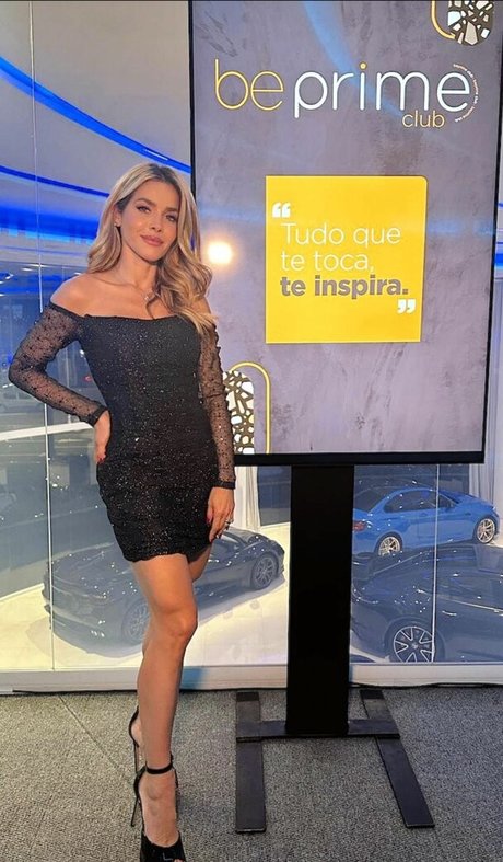 Monique Alfradique onlyfans nudes leaked